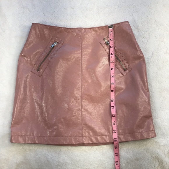 Forever 21, Faux Leather Skirt, Size Small - Picture 7 of 10